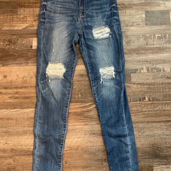 American Eagle Distressed Super Hi-Rise Jeggings Blue Wash Denim Jeans Sz 4 Reg - Picture 1 of 4